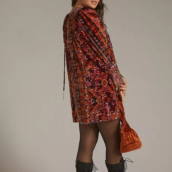 Retro Velvet Shift Puff Sleeve Mini Dress - Picture 3 of 16